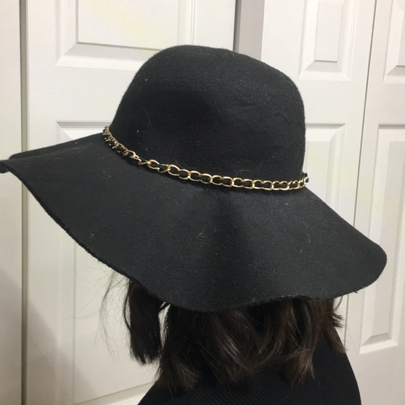 Black felt hat - Picture 3 of 3